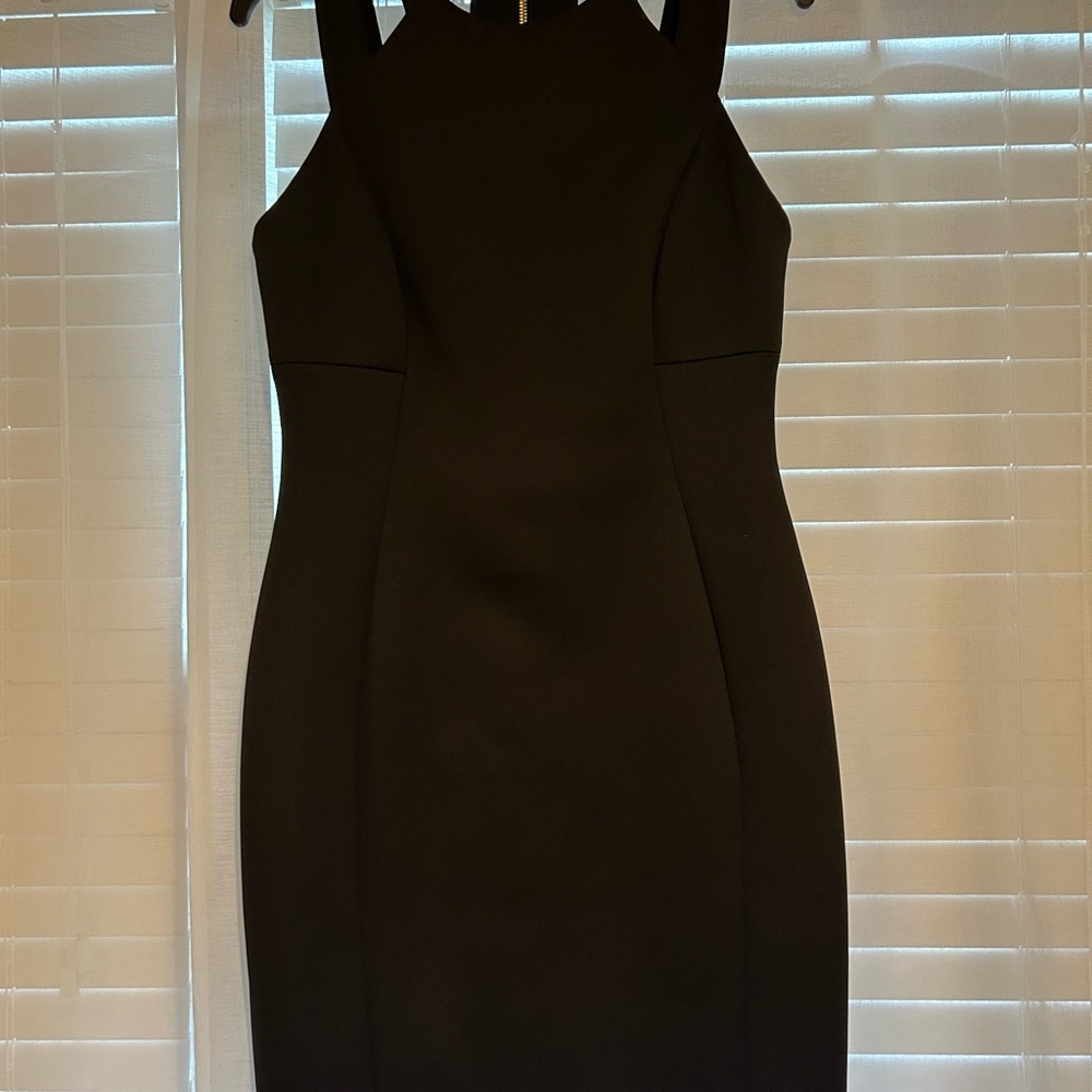 Elegant Black Sleeveless Dress